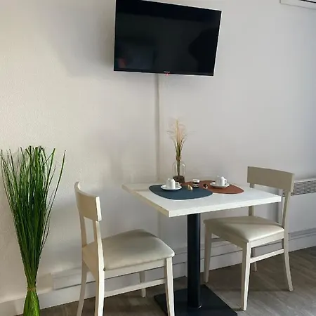 Joli Camargue Petit Rhone شقة آرْلْ